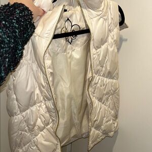 Guess Ivory Quilted Vest